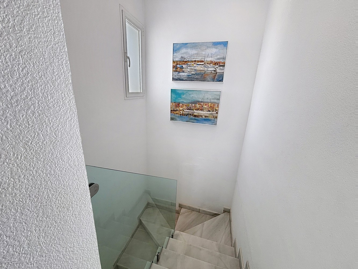 3 Bed Townhouse for sale in Caleta De Vélez Costa Del Sol East, Málaga, Spain