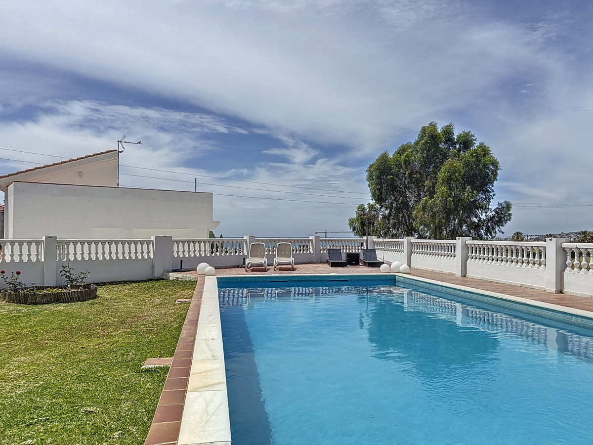 3 Bed Townhouse for sale in Caleta De Vélez Costa Del Sol East, Málaga, Spain