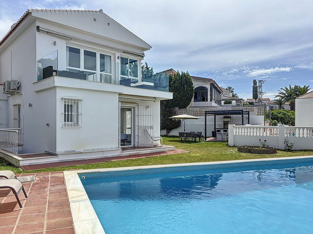 3 Bed Townhouse for sale in Caleta De Vélez Costa Del Sol East, Málaga, Spain