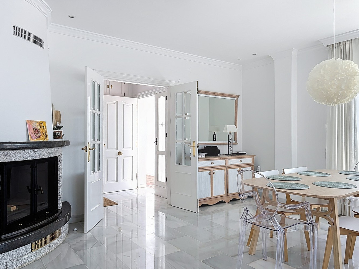3 Bed Townhouse for sale in Caleta De Vélez Costa Del Sol East, Málaga, Spain