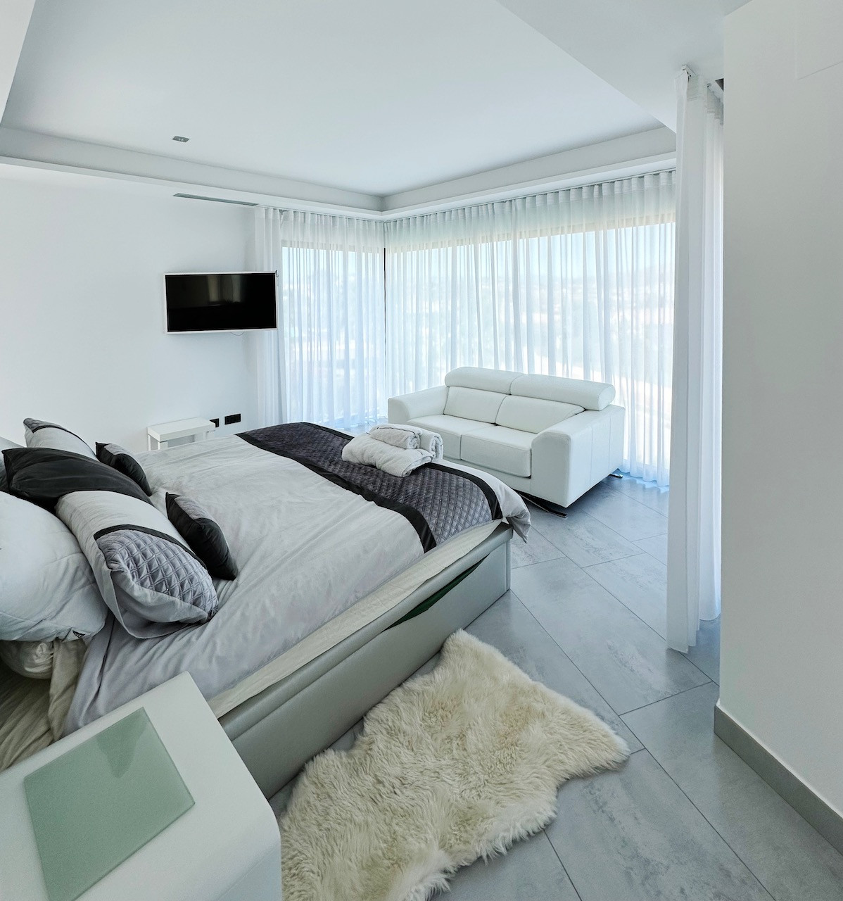 5 Bed Townhouse for sale in Javea Costa Blanca, Alicante, Spain