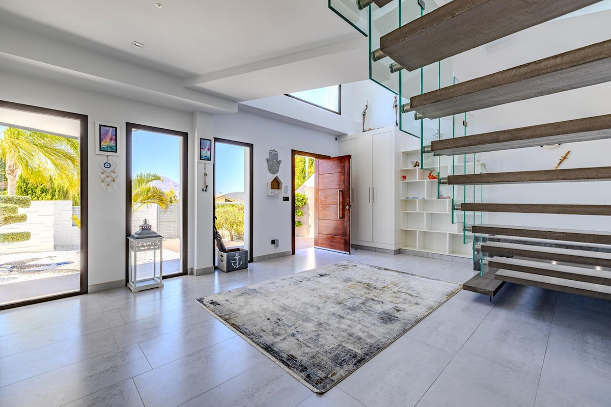 5 Bed Townhouse for sale in Javea Costa Blanca, Alicante, Spain