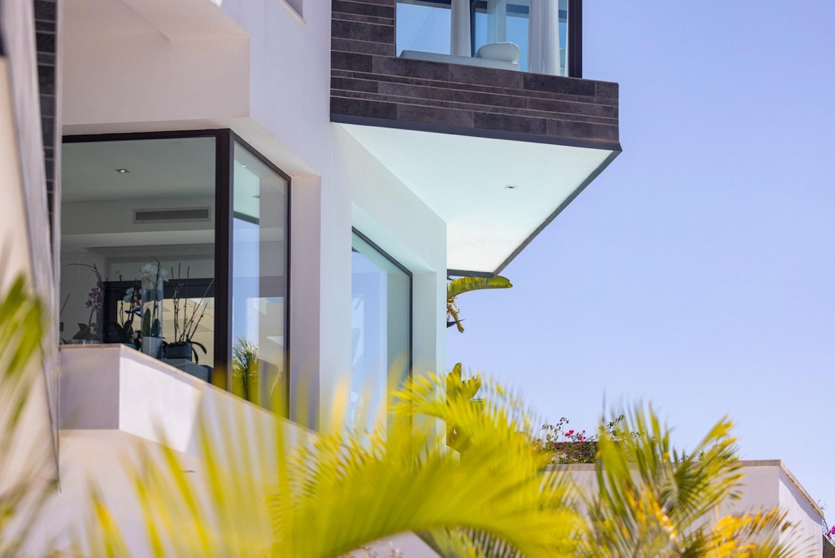 5 Bed Townhouse for sale in Javea Costa Blanca, Alicante, Spain