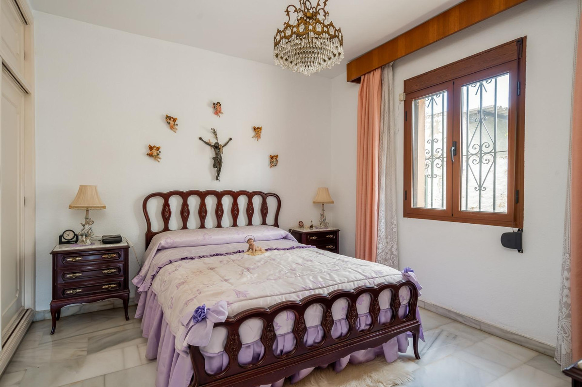 3 Bed Townhouse for sale in Arroyo De La Miel Costa Del Sol, Málaga, Spain