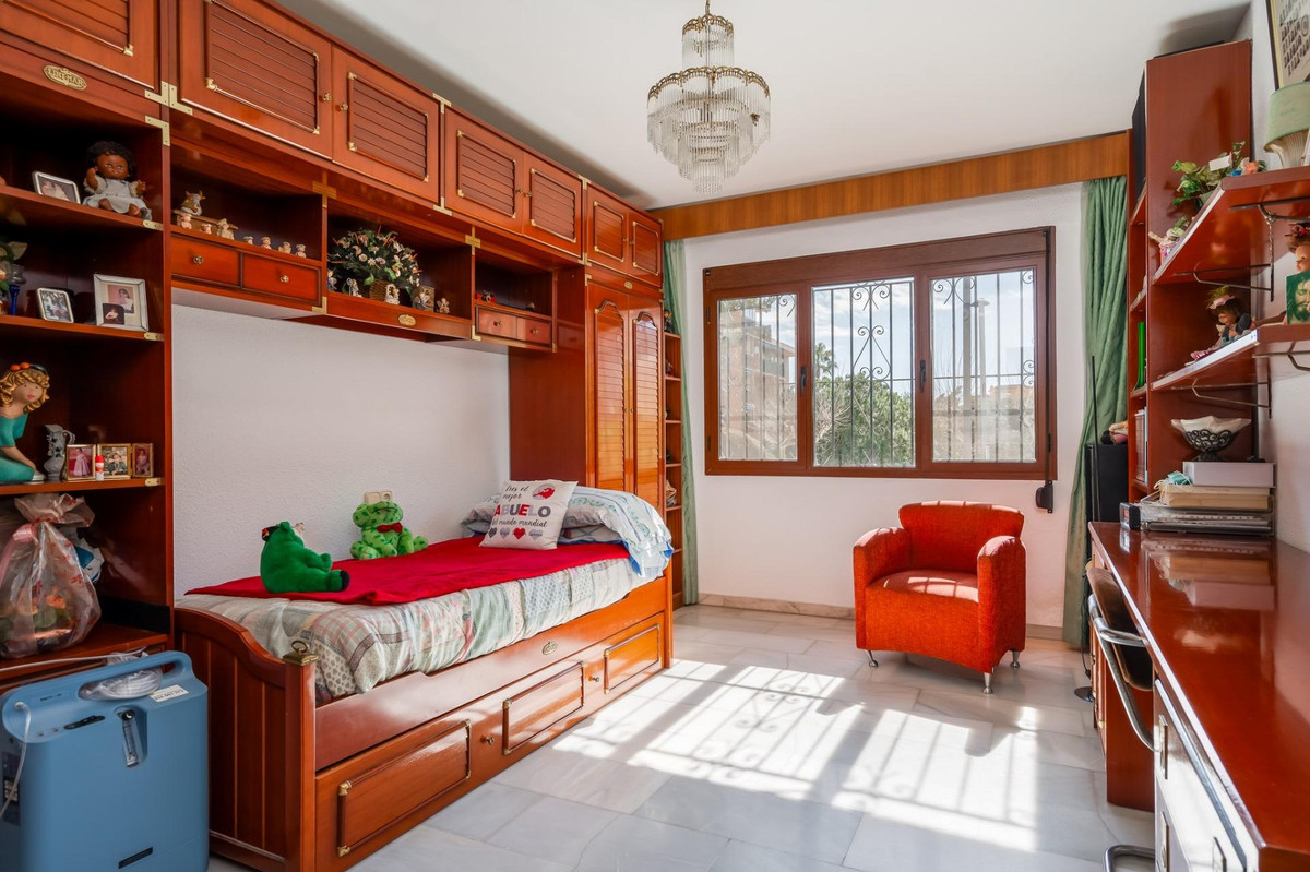 3 Bed Townhouse for sale in Arroyo De La Miel Costa Del Sol, Málaga, Spain