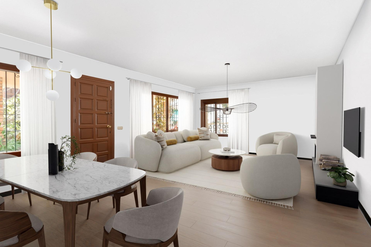 3 Bed Townhouse for sale in Arroyo De La Miel Costa Del Sol, Málaga, Spain
