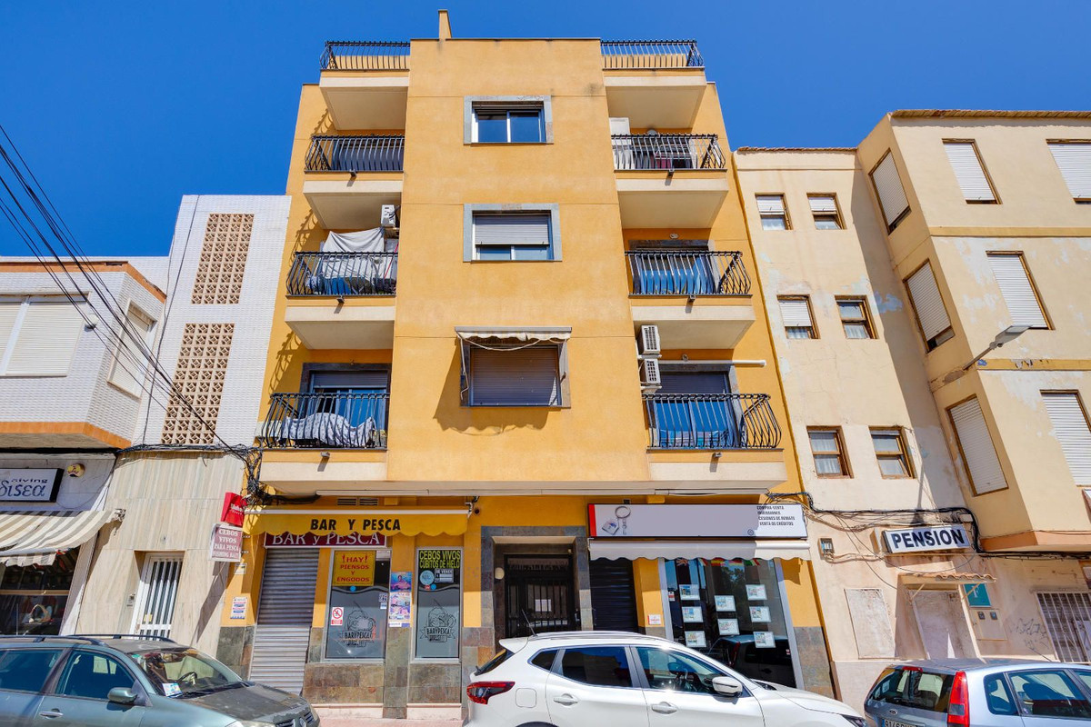 Se vende Ático de 2 dormitorios en Costa Blanca, Alicante, España