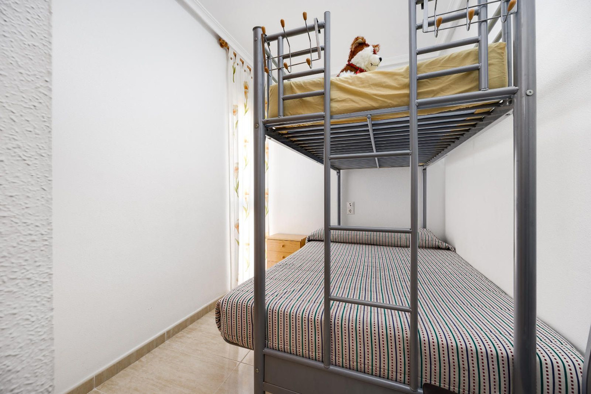 Se vende Ático de 2 dormitorios en Costa Blanca, Alicante, España