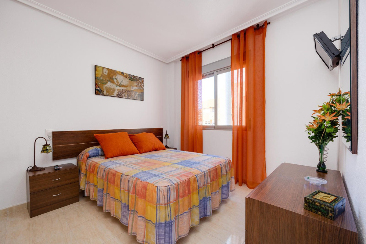 Se vende Ático de 2 dormitorios en Costa Blanca, Alicante, España