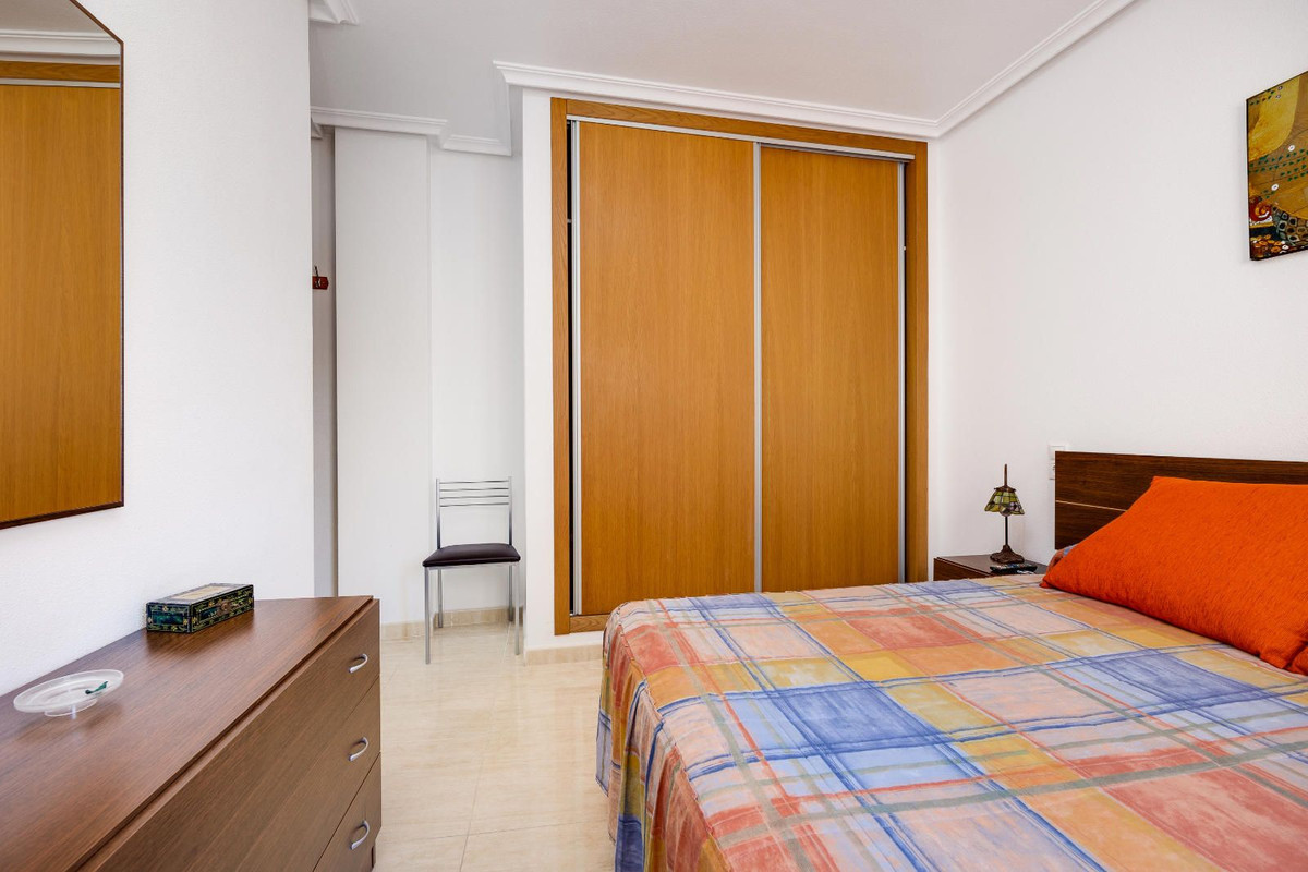 Se vende Ático de 2 dormitorios en Costa Blanca, Alicante, España