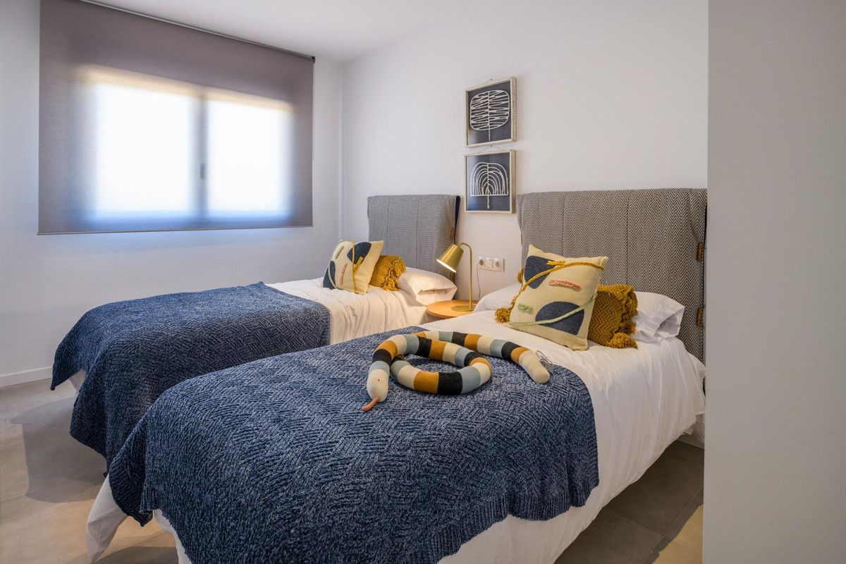Se vende Apartamento Planta Baja de 2 dormitorios en Costa Blanca, Alicante, España