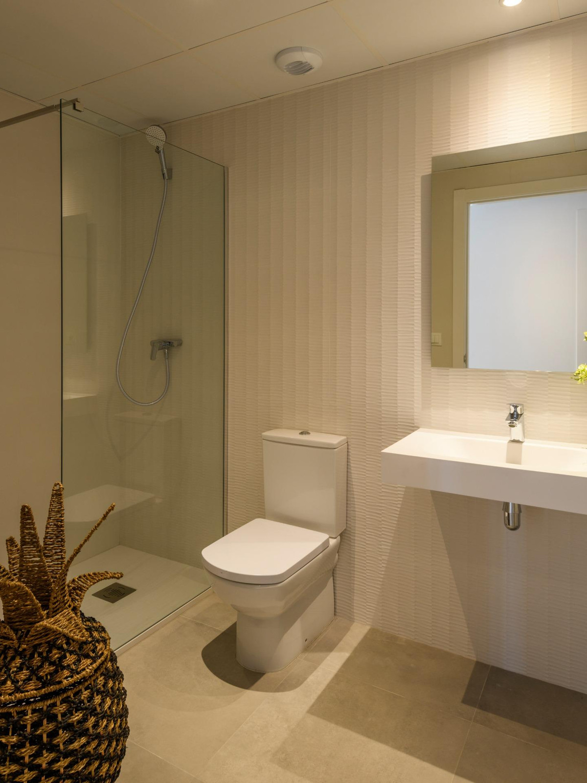 Se vende Apartamento Planta Baja de 2 dormitorios en Costa Blanca, Alicante, España