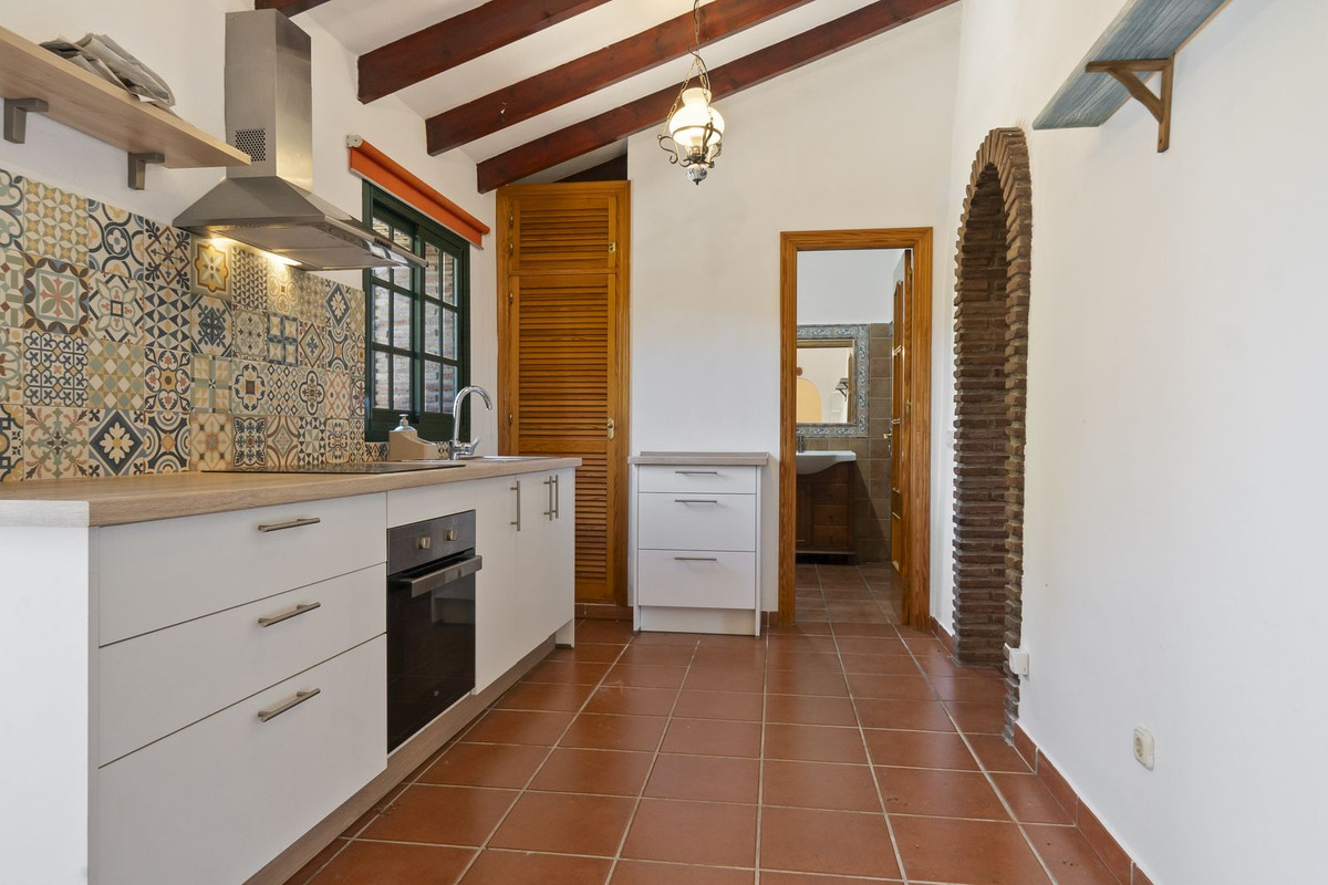 5 Bed Townhouse for sale in Mijas Costa Del Sol, Málaga, Spain