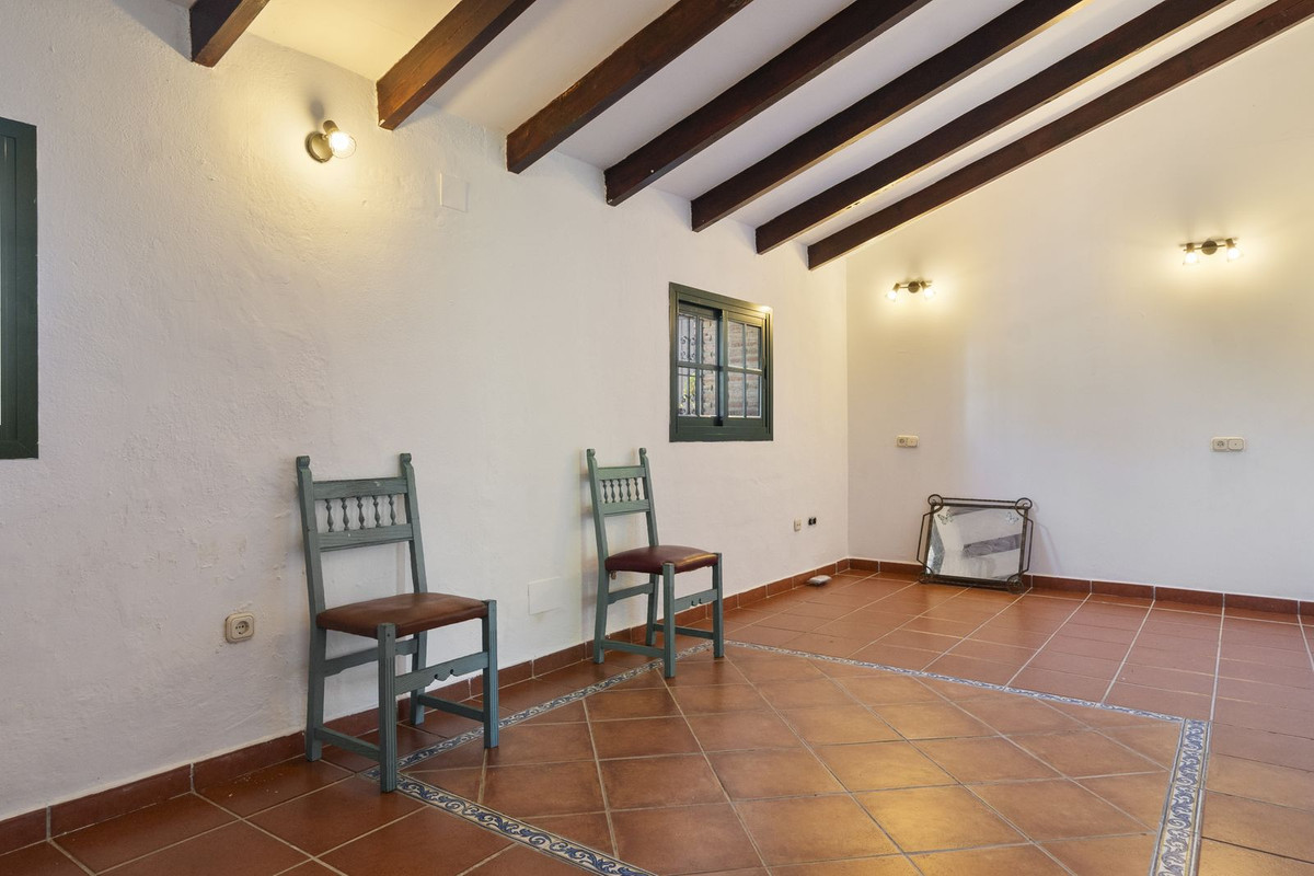 5 Bed Townhouse for sale in Mijas Costa Del Sol, Málaga, Spain