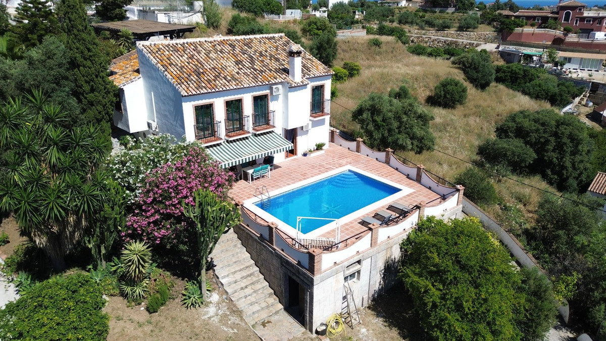5 Bed Townhouse for sale in Mijas Costa Del Sol, Málaga, Spain