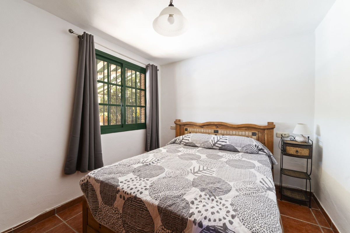 5 Bed Townhouse for sale in Mijas Costa Del Sol, Málaga, Spain