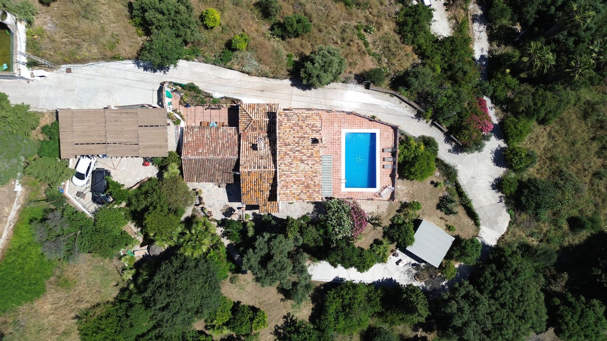 5 Bed Townhouse for sale in Mijas Costa Del Sol, Málaga, Spain
