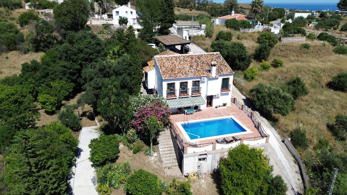 5 Bed Townhouse for sale in Mijas Costa Del Sol, Málaga, Spain