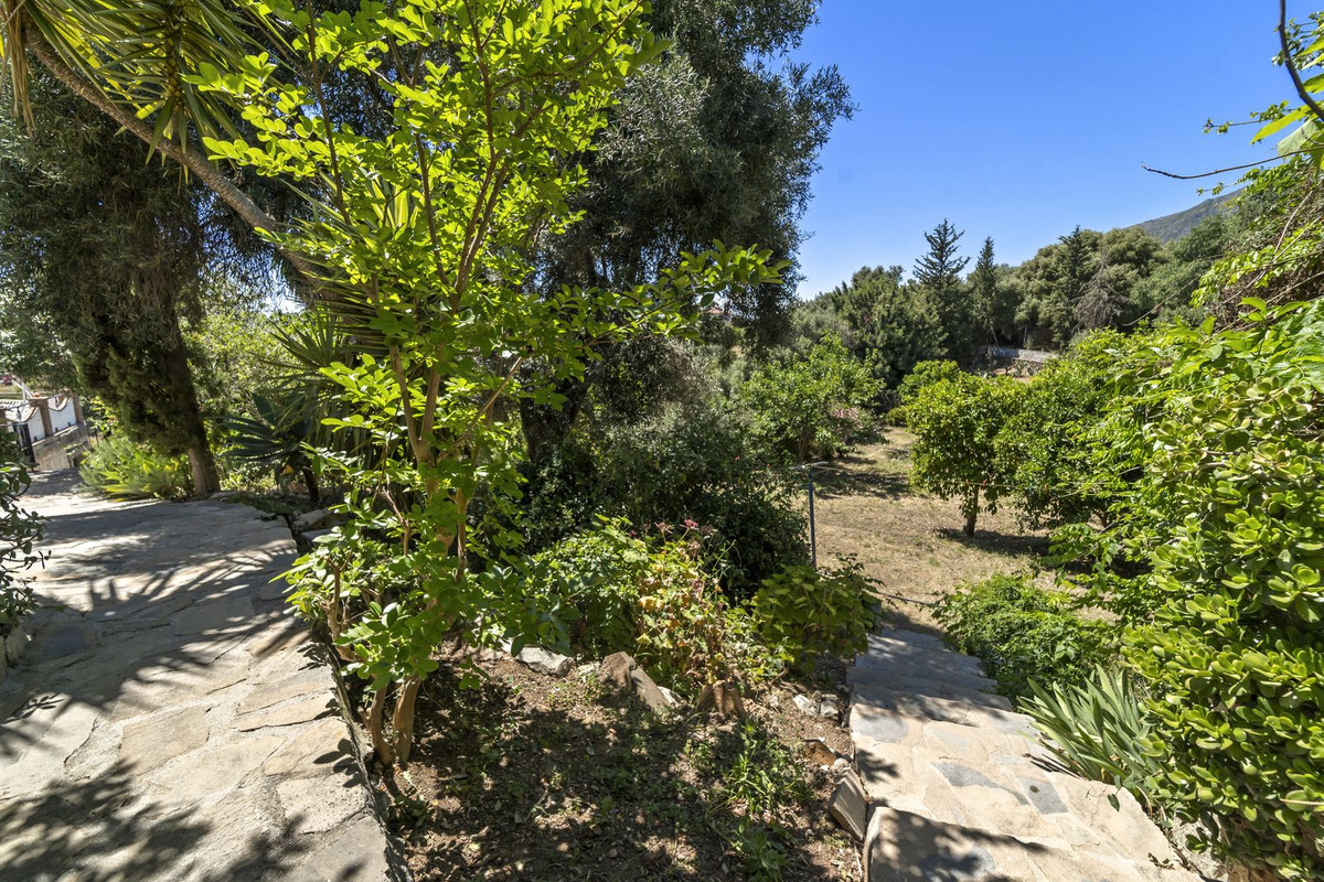 5 Bed Townhouse for sale in Mijas Costa Del Sol, Málaga, Spain