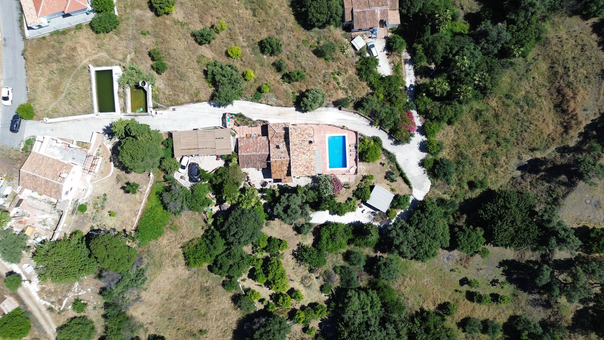 5 Bed Townhouse for sale in Mijas Costa Del Sol, Málaga, Spain