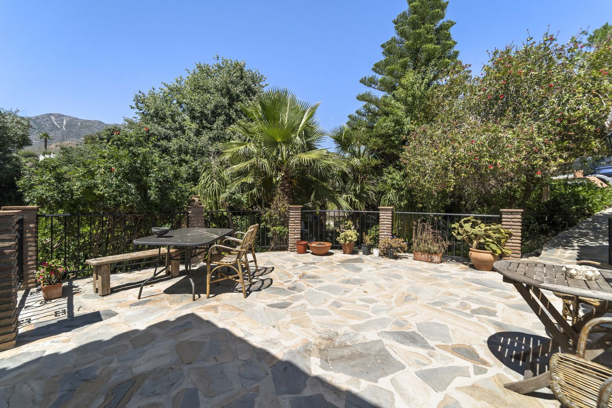 5 Bed Townhouse for sale in Mijas Costa Del Sol, Málaga, Spain