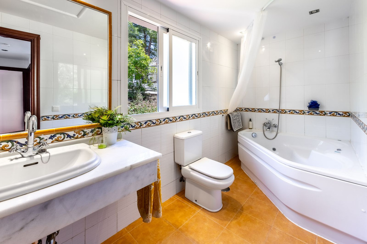 Se vende Adosada de 3 dormitorios en Costa Del Sol, Málaga, España