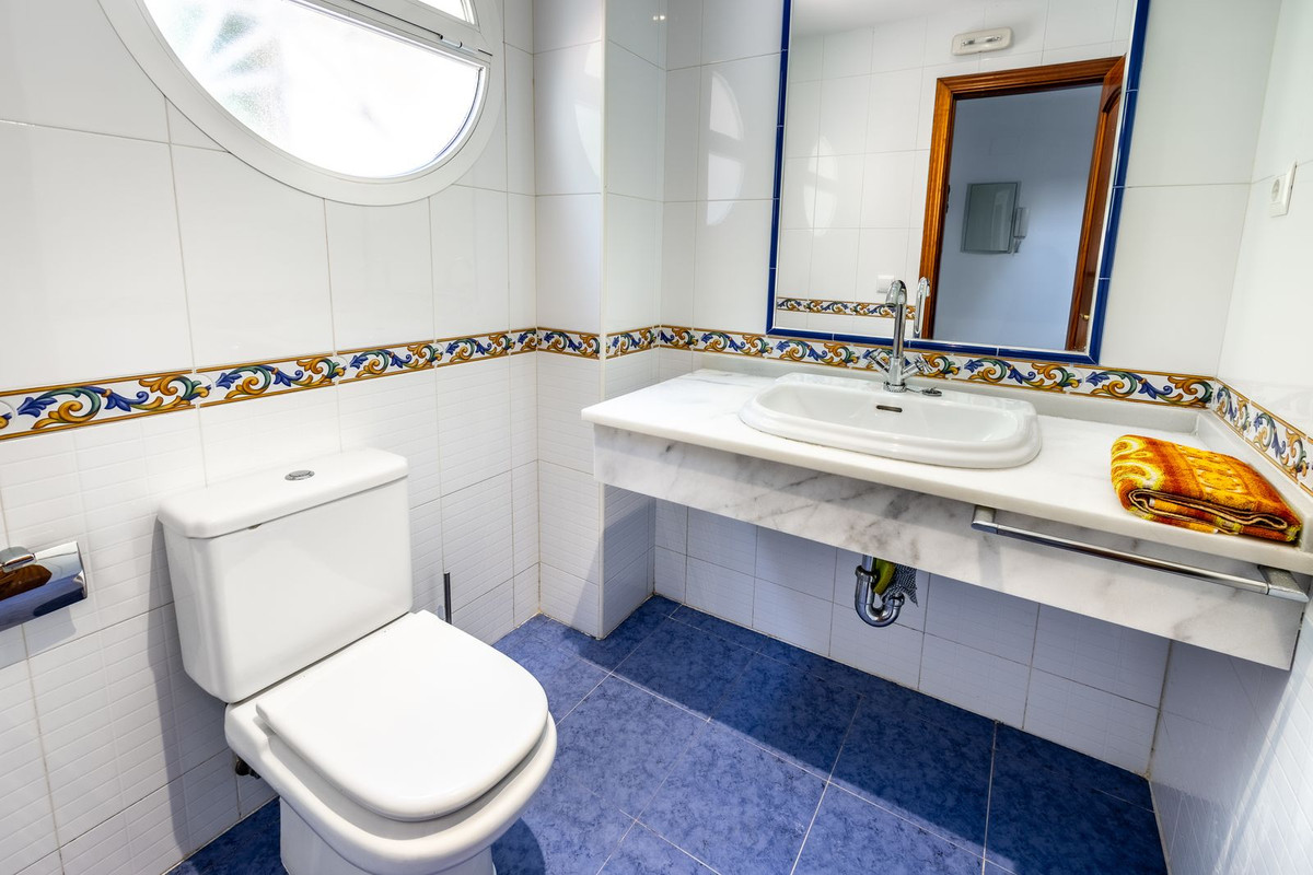 Se vende Adosada de 3 dormitorios en Costa Del Sol, Málaga, España