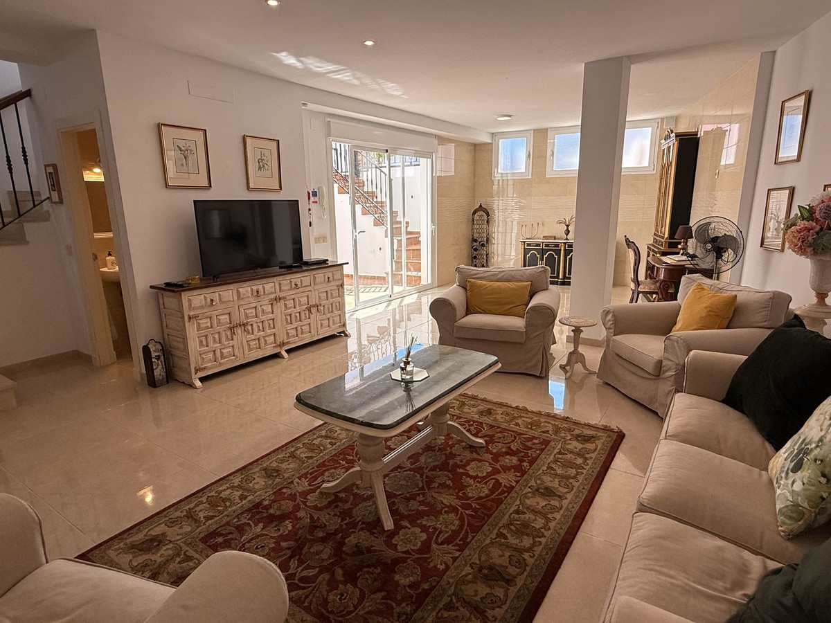3 Bed Townhouse for sale in Nerja Costa Del Sol East, Málaga, Spain