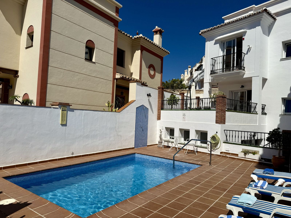 3 Bed Townhouse for sale in Nerja Costa Del Sol East, Málaga, Spain