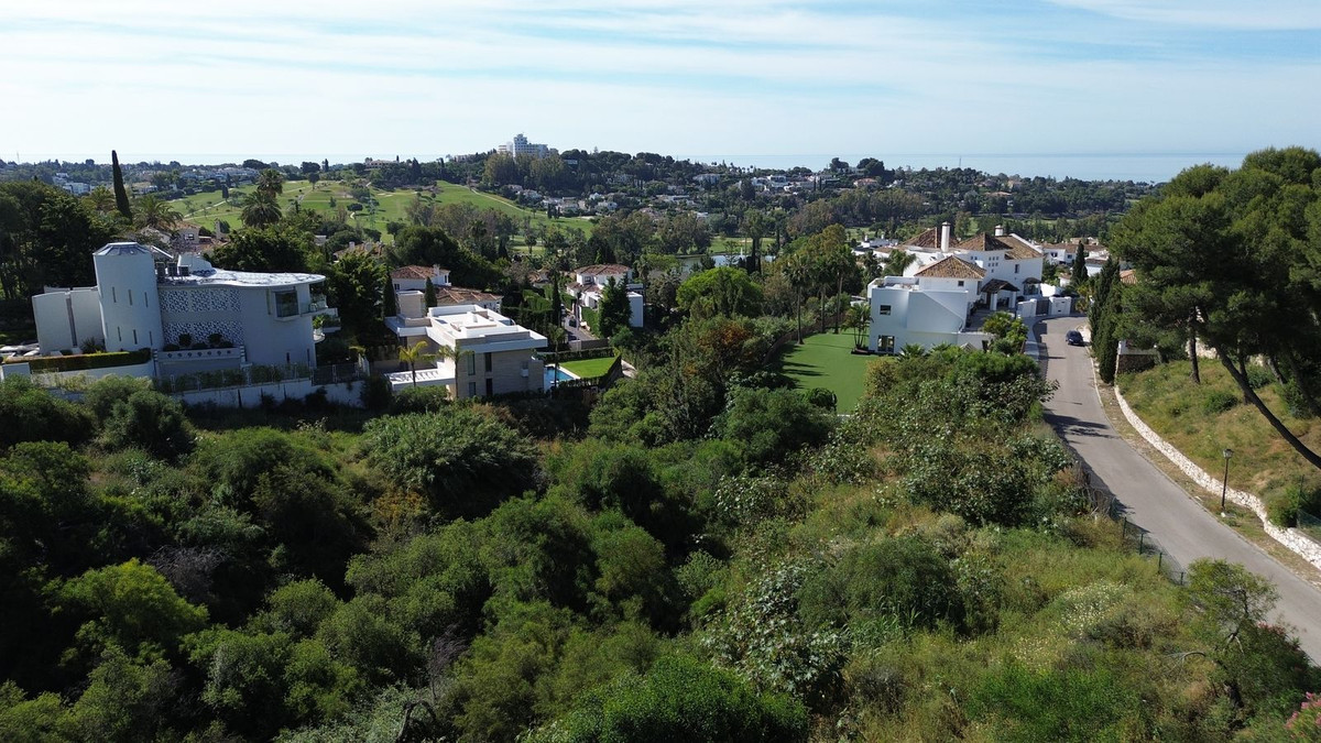 Plots for sale in El Paraiso Costa Del Sol, Málaga, Spain