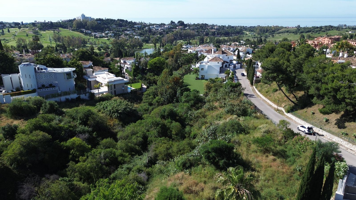 Plots for sale in El Paraiso Costa Del Sol, Málaga, Spain
