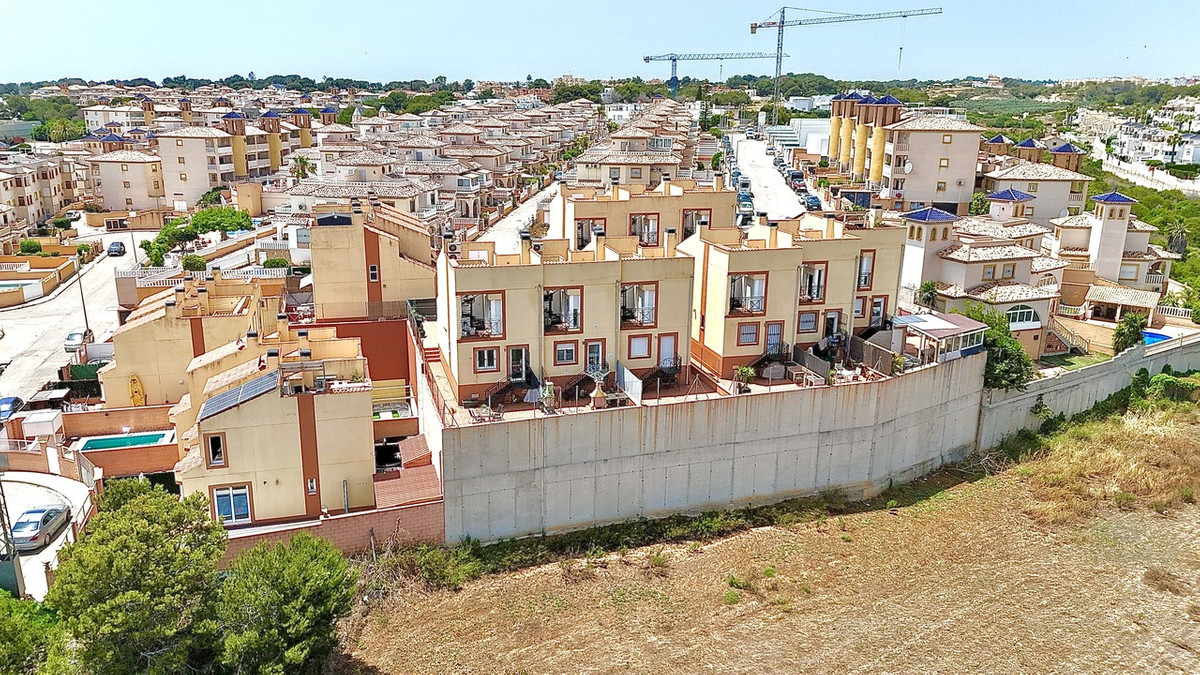 3 Bed Townhouse for sale in Cabo Roig Costa Blanca, Alicante, Spain