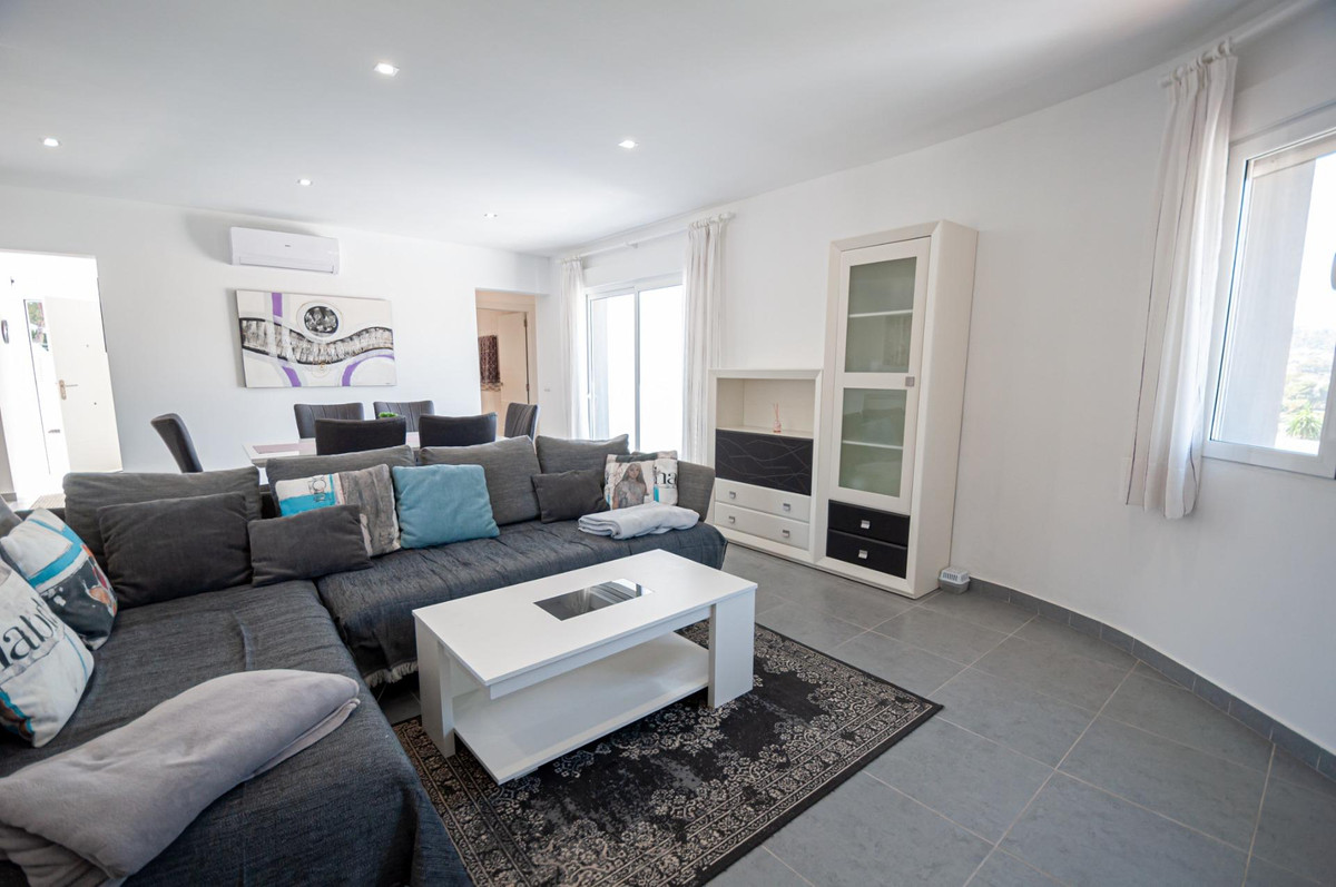 Se vende Villa - Chalet de 6 dormitorios en Costa Blanca, Alicante, España