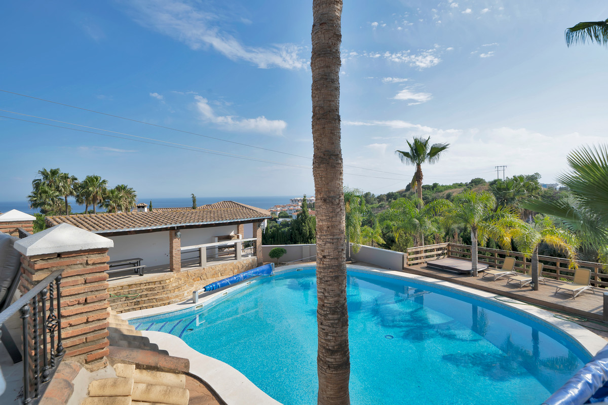 Se vende Villa - Chalet de 9 dormitorios en Costa Del Sol, Málaga, España