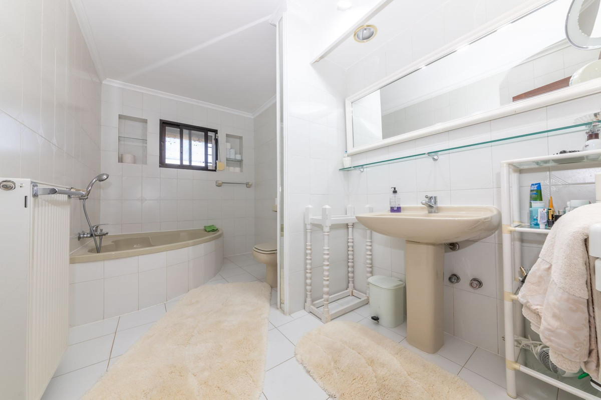 3 Bed Townhouse for sale in Entrerrios Málaga, Málaga, Spain