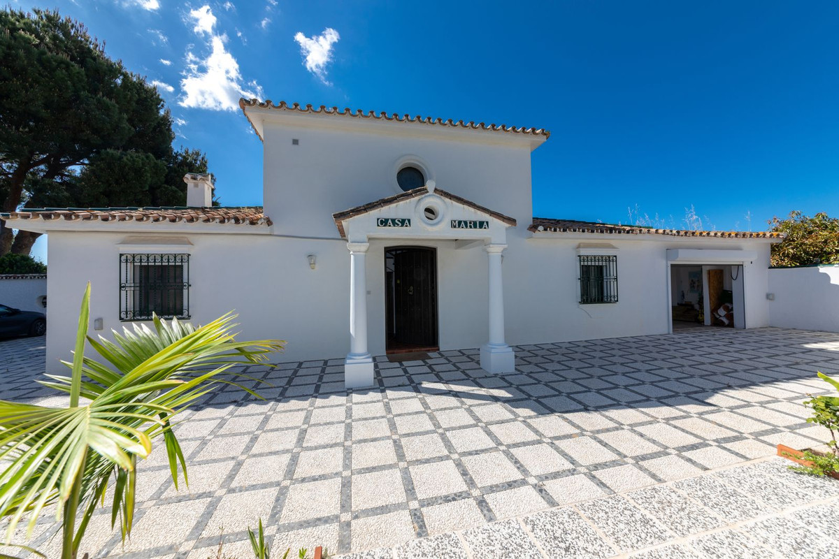 3 Bed Townhouse for sale in Entrerrios Málaga, Málaga, Spain