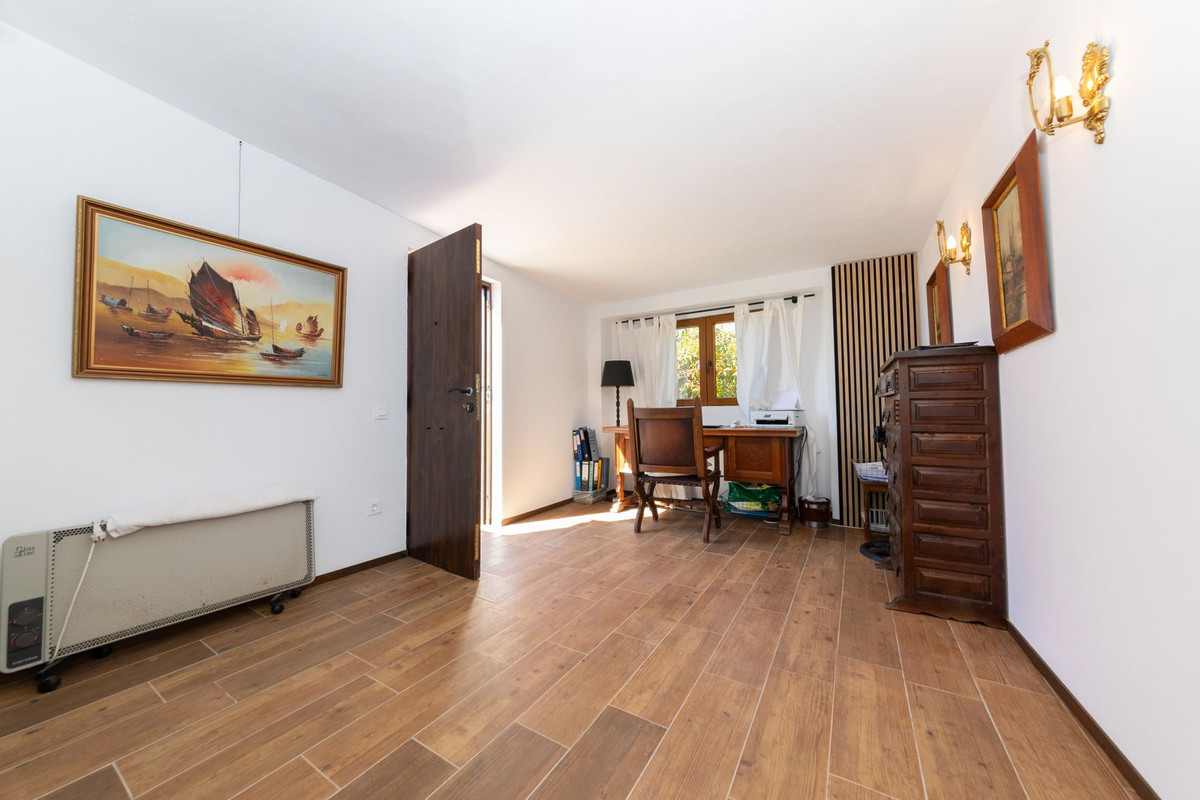 3 Bed Townhouse for sale in Entrerrios Málaga, Málaga, Spain