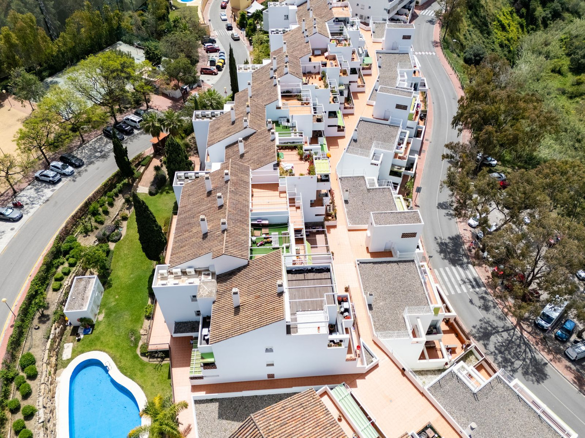 Se vende Apartamento Planta Media de 2 dormitorios en Costa Del Sol, Málaga, España