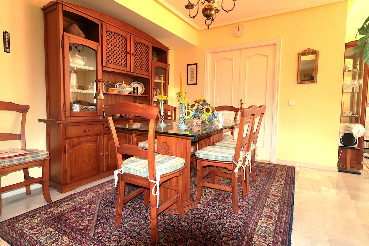 4 Bed Apartment for sale in Bel Air Costa Del Sol, Málaga, Spain