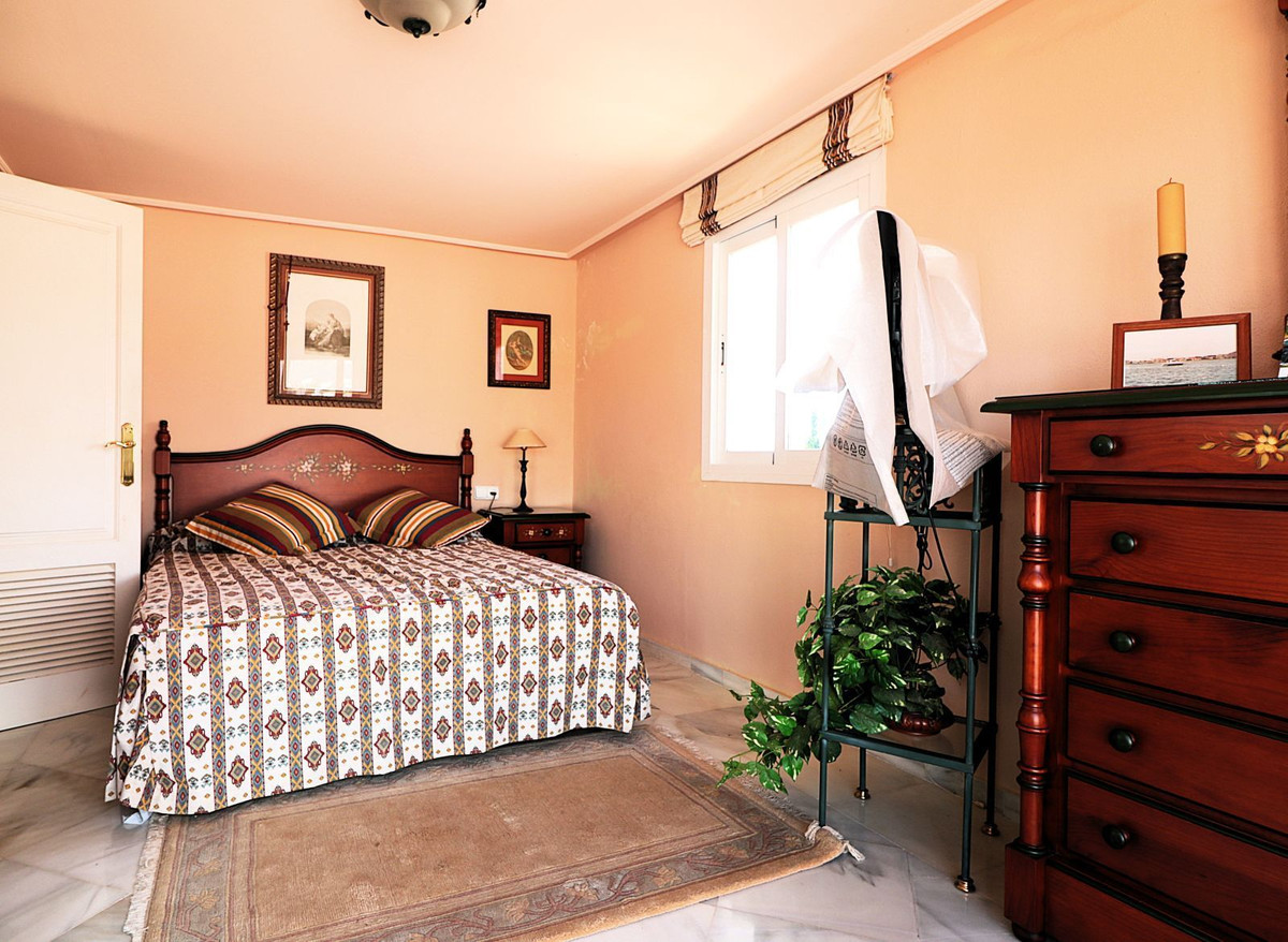 4 Bed Apartment for sale in Bel Air Costa Del Sol, Málaga, Spain