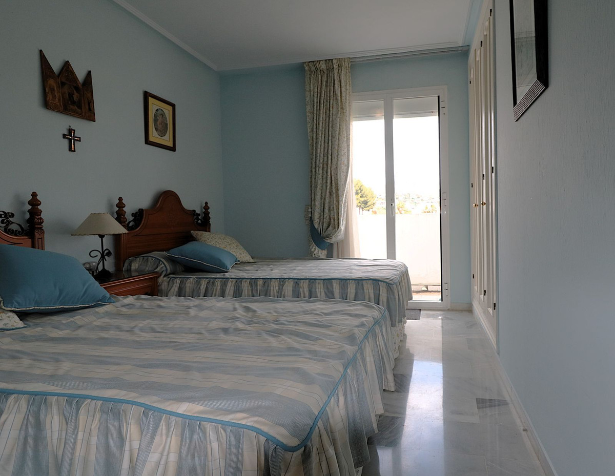 4 Bed Apartment for sale in Bel Air Costa Del Sol, Málaga, Spain