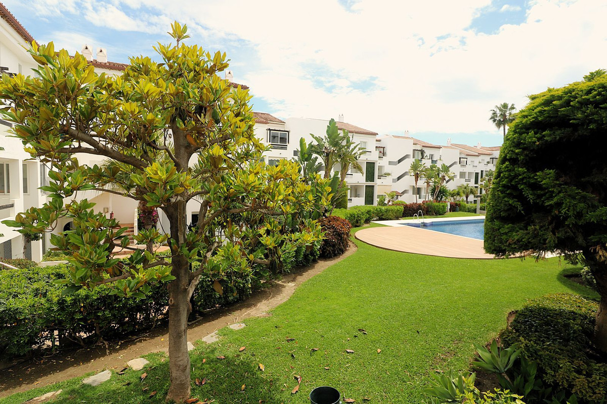 4 Bed Apartment for sale in Bel Air Costa Del Sol, Málaga, Spain