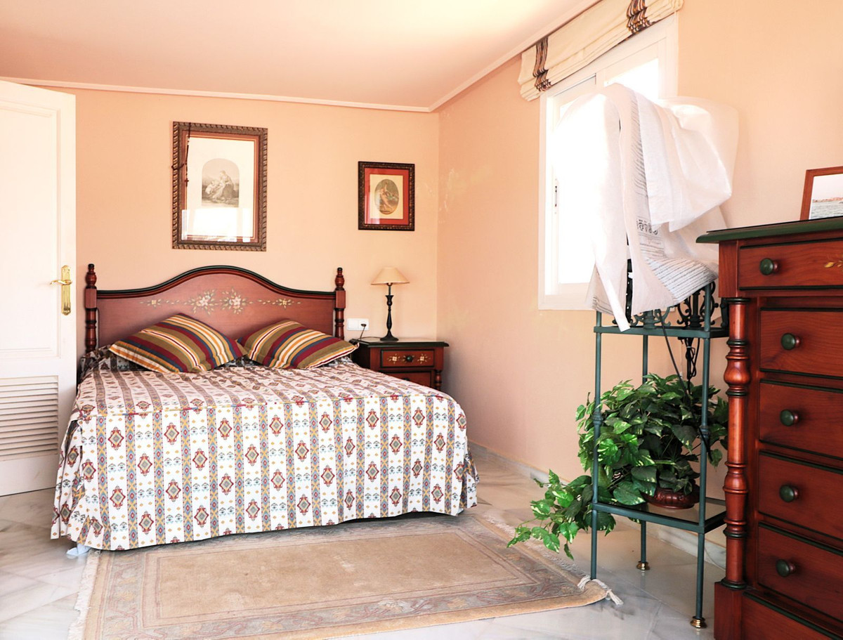 4 Bed Apartment for sale in Bel Air Costa Del Sol, Málaga, Spain