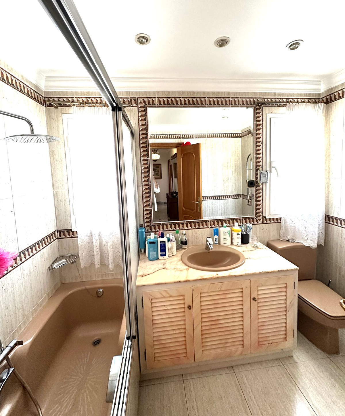 5 Bed Townhouse for sale in San Pedro De Alcántara Costa Del Sol, Málaga, Spain