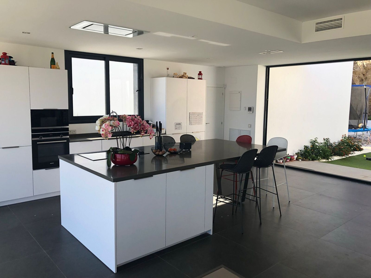 4 Bed Townhouse for sale in La Cala Golf Costa Del Sol, Málaga, Spain