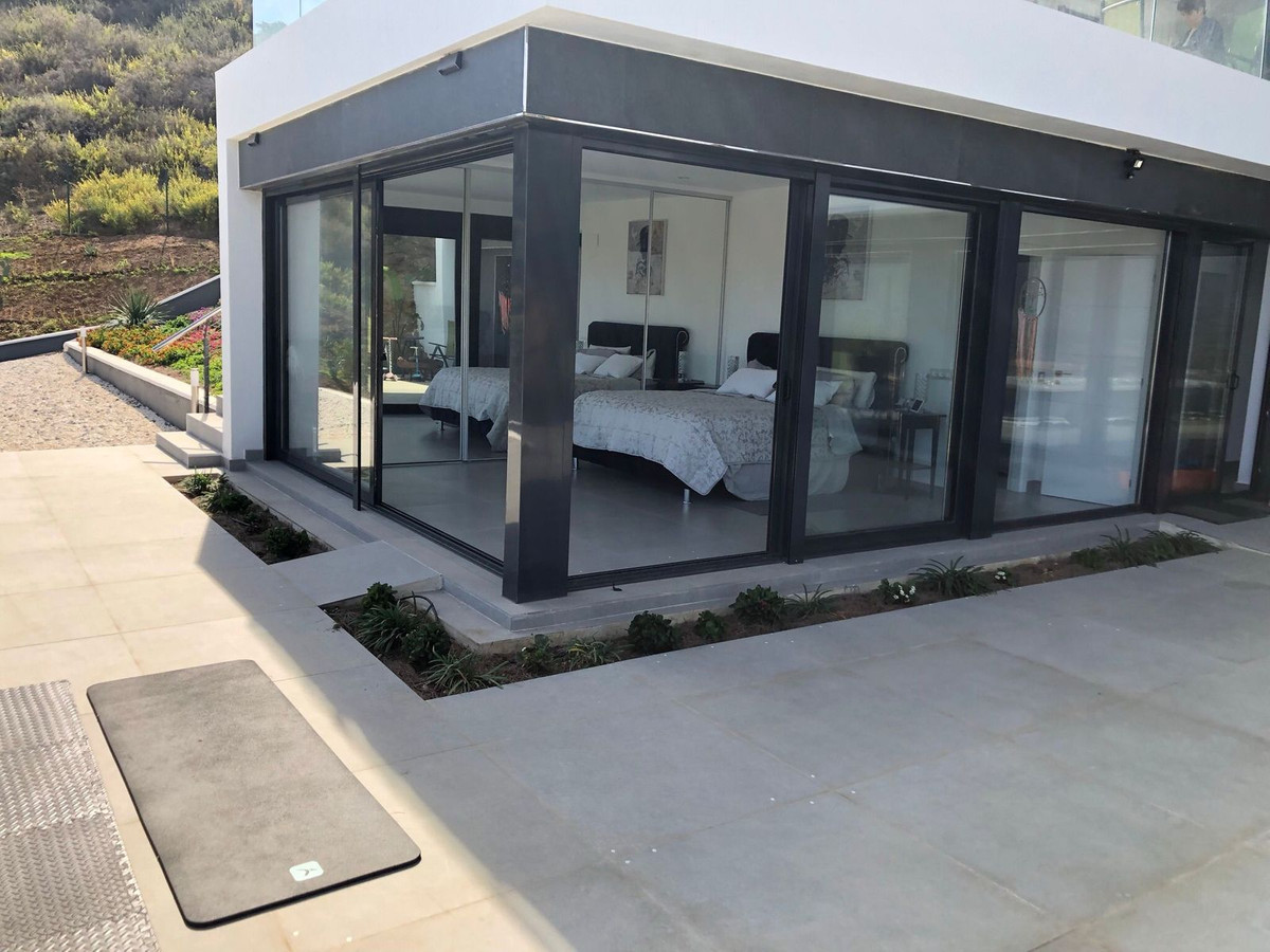 4 Bed Townhouse for sale in La Cala Golf Costa Del Sol, Málaga, Spain