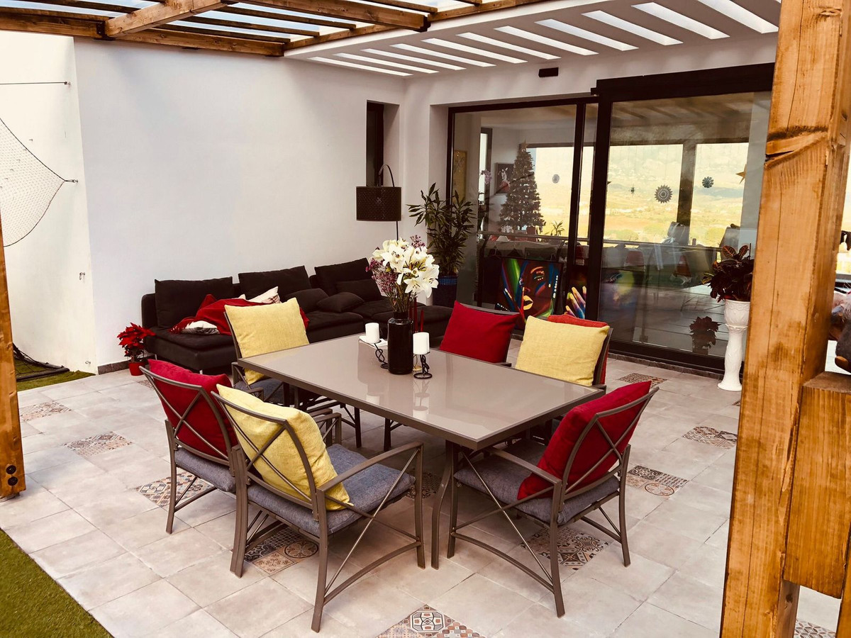 4 Bed Townhouse for sale in La Cala Golf Costa Del Sol, Málaga, Spain