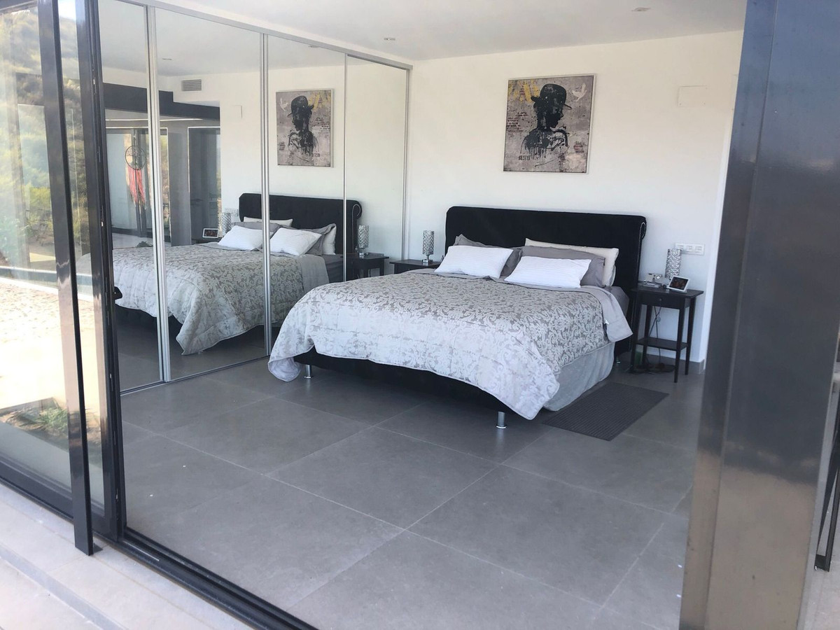4 Bed Townhouse for sale in La Cala Golf Costa Del Sol, Málaga, Spain