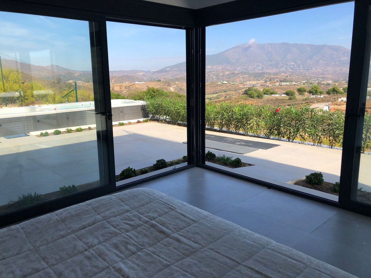 4 Bed Townhouse for sale in La Cala Golf Costa Del Sol, Málaga, Spain