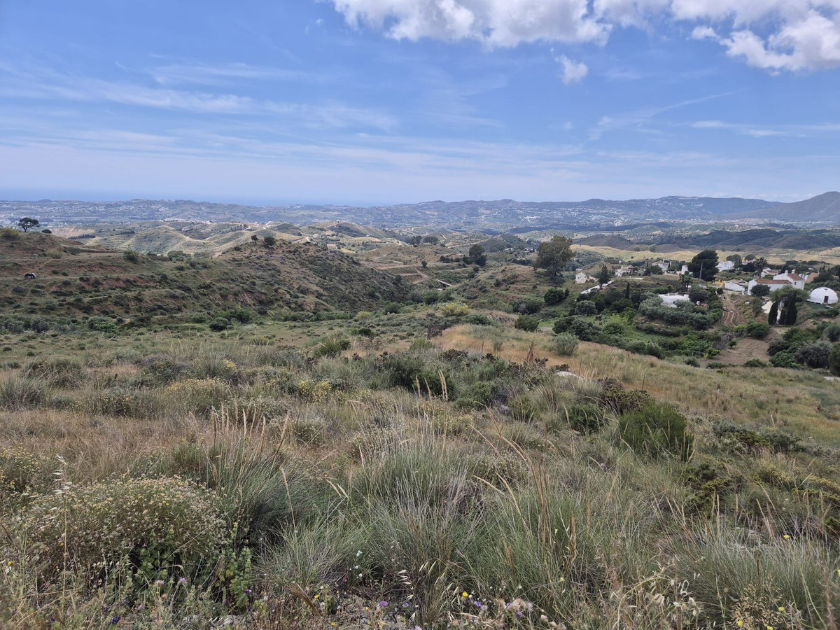 Se vende Terreno Rustico  en Costa Del Sol, Málaga, España